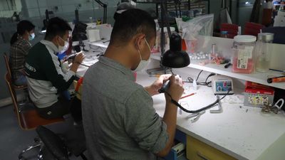 Standard Dental Lab Co., Limited productielijn van de fabrikant