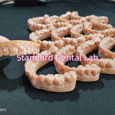 Tandheelkundige orthodontie Invisalign Aligners Invisible Retainer