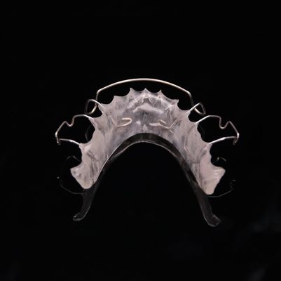 Esthetiek en verstelbaarheid Halley Retainer Perfect Fit Duitsland Ortho Tanden